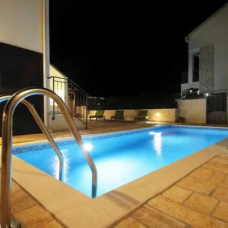 Modern, Stone Castello Coza Ii With Pool Villa *
