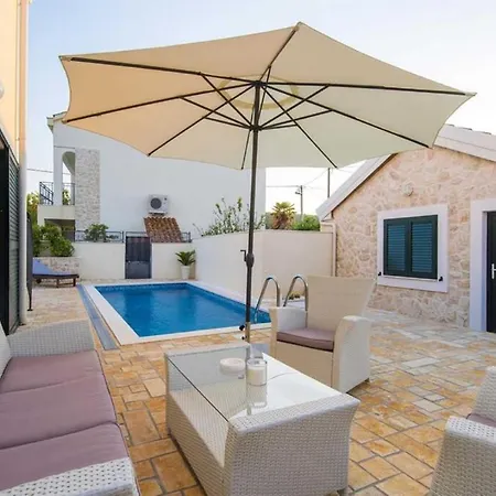 Modern, Stone Castello Coza Ii With Pool * Vinjerac